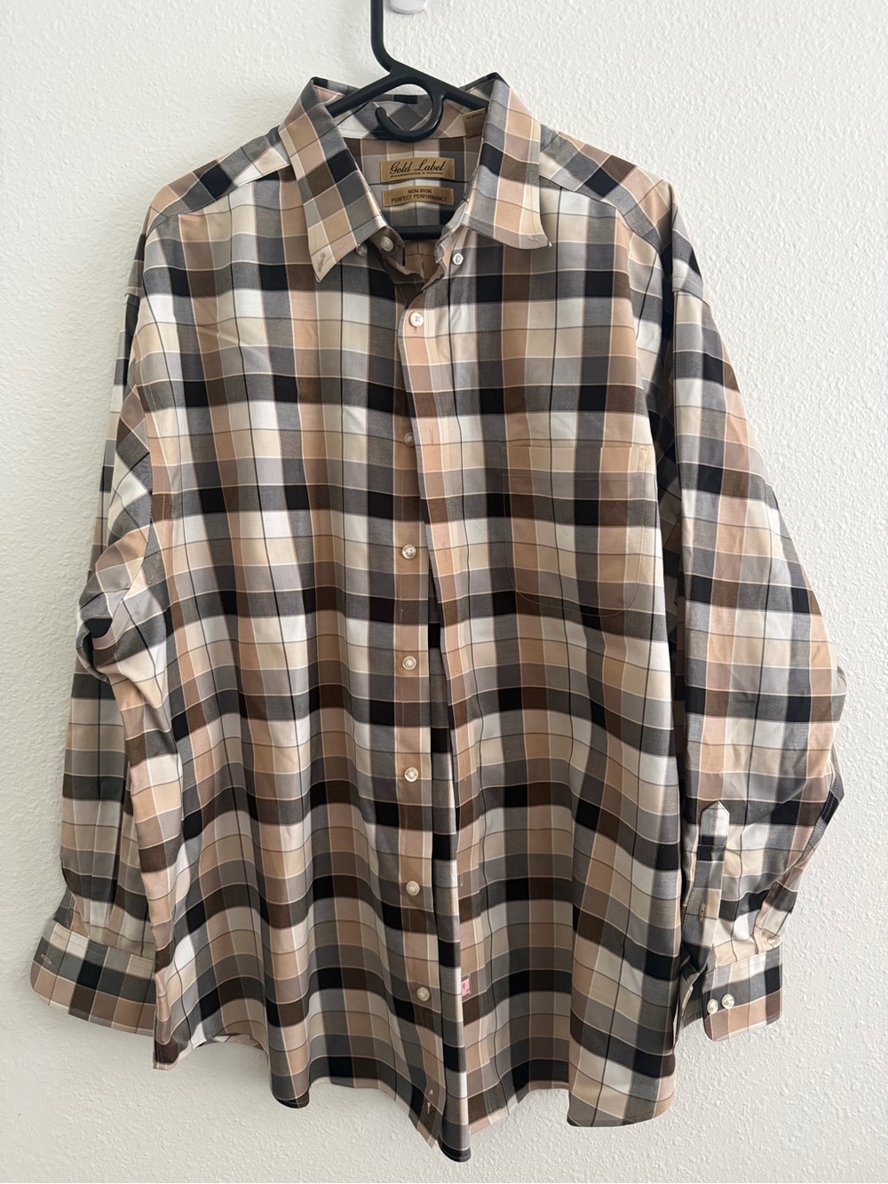 Roundtree & Yorke Tan, Beige & Black Plaid Button-Down Shirt